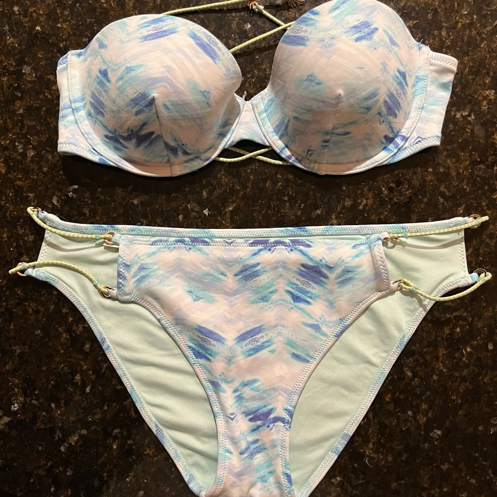 Victoria’s Secret Blue watercolor bandeau bikini set!